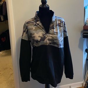 Camouflage Quarter zip pullover